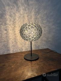 Kartell Planet Lampada da tavolo