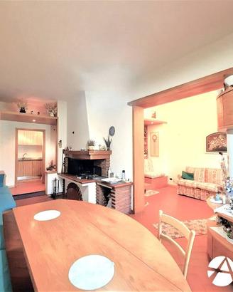 Villa di 120 m² con più di 5 locali a Serravalle P