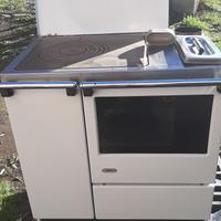 stufa a legna compresa consegna cucina  TOP