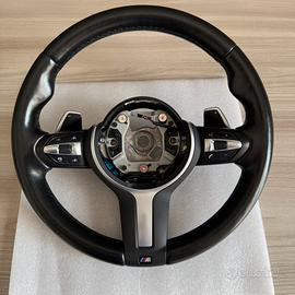 Volante full optional M Sport originale serie F