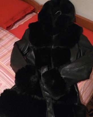 Giacca elegante in ecopelle 