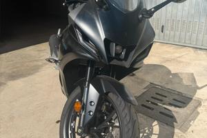 Yamaha yzfr125-A