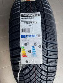 4 ruote invernali NUOVE complete 195/60 R16