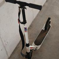 monopattino bimbo