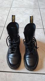 Stivali Dr Martens neri