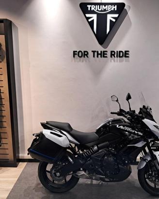 KAWASAKI Versys 650 .