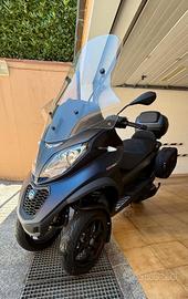 Piaggio Scooter 500 mptre