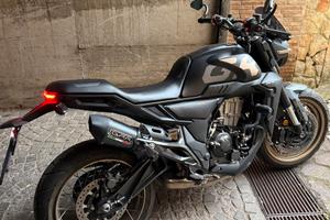 Naked Zontes gk 350 moto A2