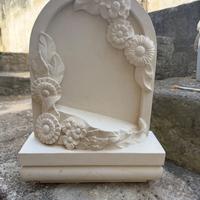 Edicola votiva in pietra leccese