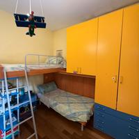 Cameretta completa con letto a castello