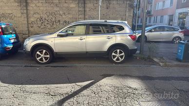 nissan qashqai +2
