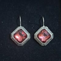 orecchini pietra bordeaux 