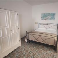 Otranto a km 4 dal mare appartamento con cortile