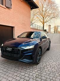 AUDI Q8 50 TDI 286 cv