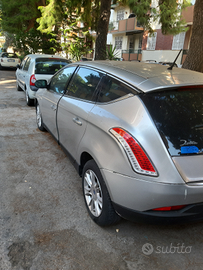 Lancia delta 1.6 120cv diesel