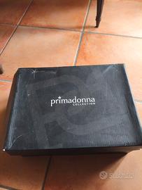 Stivaletti neri tronchetto