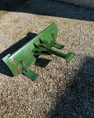 Pala per neve o terra