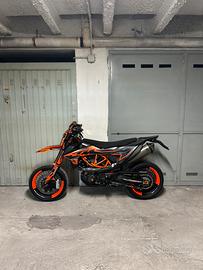 Ktm 690 smcr 2023