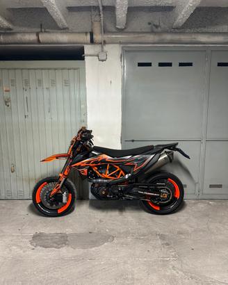 Ktm 690 smcr 2023