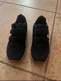 Sneakers Sportive Casual con Chiusura a Strappo