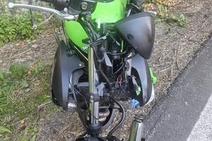 KAWASAKI ER6N come Pezzo di Pezzi di Ricambio