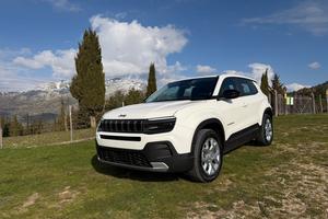 JEEP AVENGER ALTITUDE 1.2 E-HYBRID MHEV 110 CV