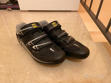 Scarpe bicicletta corsa con attacchi Mavic 42 2/3