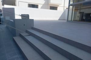 Locale Commerc.350 mq con deposito 600mq
