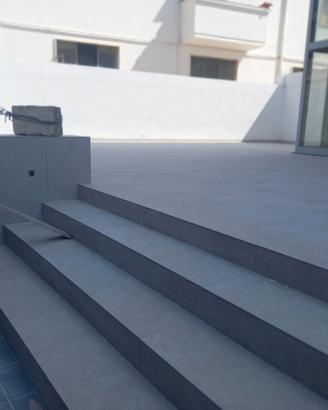 Locale Commerc.350 mq con deposito 600mq