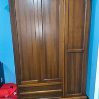 Armadio in arte povera