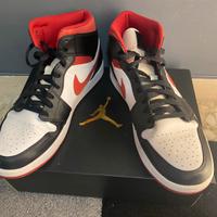 Air Jordan 1 Mid