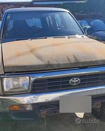 TOYOTA FOUR RUNNER  2.4 TD