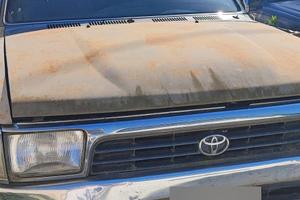 TOYOTA FOUR RUNNER  2.4 TD