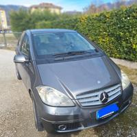 Autovettura Mercedes classe A