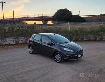Ford Fiesta 1.2 60CV 5 porte Black & White Edition