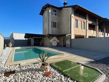 CASA SEMINDIPENDENTE A TRAVAGLIATO