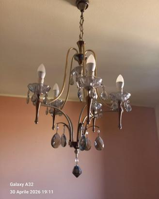 Lampadario con cristalli a goccia vintage