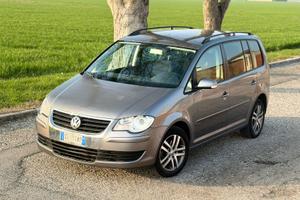 Volkswagen Touran 1.6 Benzina - 2008