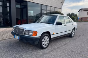 Mercedes 190D 2.5 asi