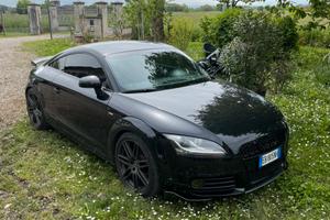 AUDI TT MK2 8J