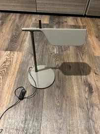 Flos Tab T - Lampada di design da tavolo comdino