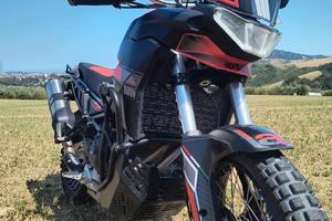 Aprilia tuareg 660