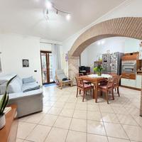 3 LOCALI A VALMONTONE