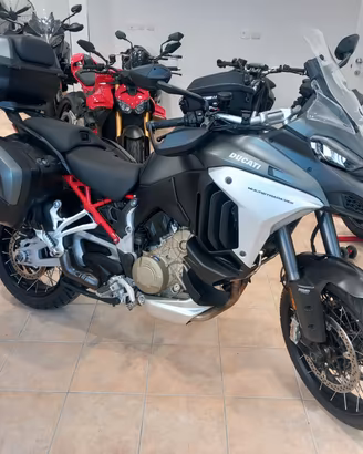 Ducati Multistrada V4 S FULL