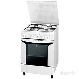 Cucina indesit usata pochissimo
