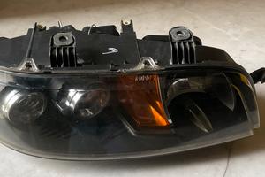 Faro anteriore destro Fiat punto188,dal 1999-2003