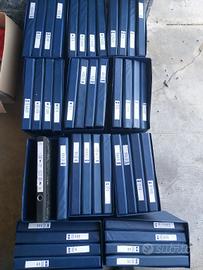 42 Raccoglitori ad anelli in pelle