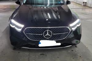 MERCEDES BENZ SERIE E 220 4MATIC 