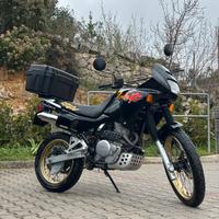 Honda NX 650 Dominator RD02