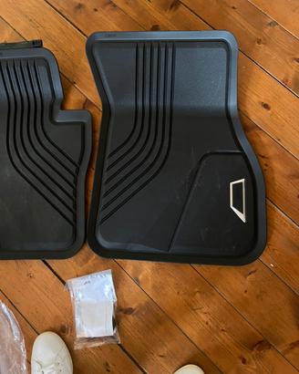 Tapetti in gomma originali bmw f40